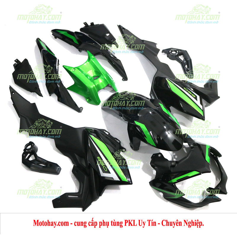 dan-ao-nhua-xanh-den-z650-2020-2022