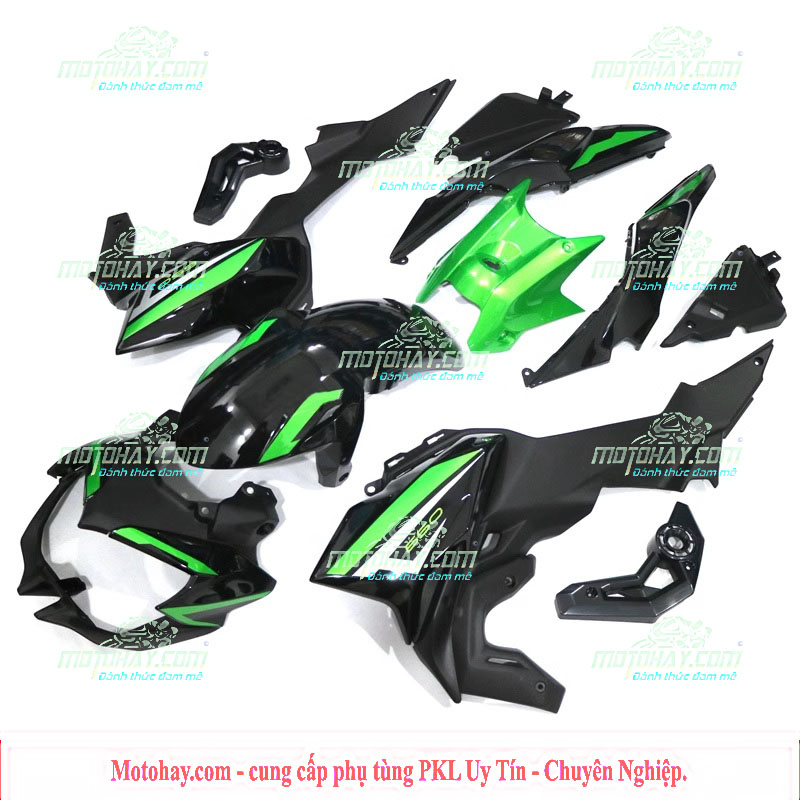 dan-ao-nhua-xanh-den-z650-2020-2022